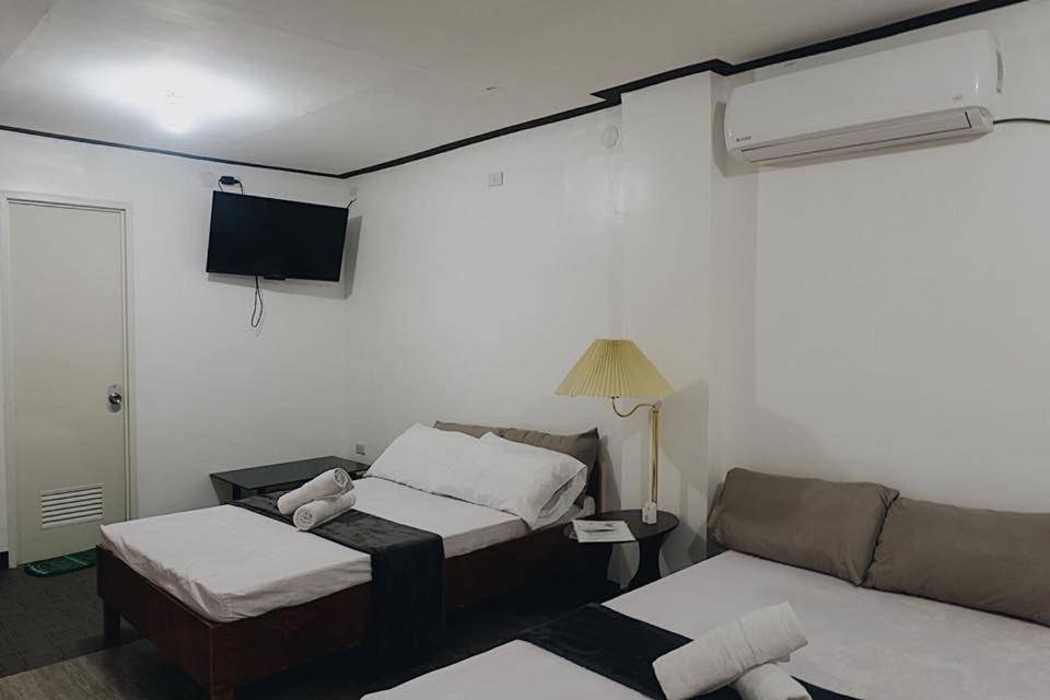Cebuana'S Travellers Inn 科隆 外观 照片