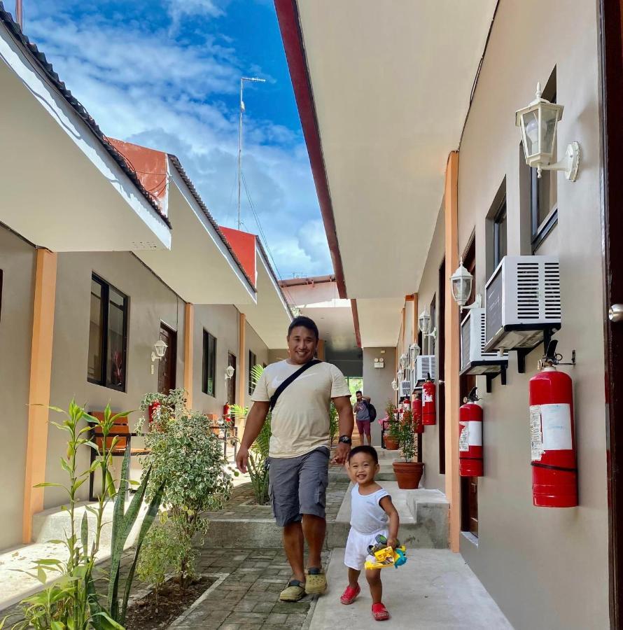 Cebuana'S Travellers Inn 科隆 外观 照片